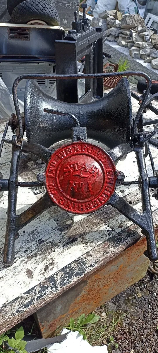 Garden Ornamentation - Image 3