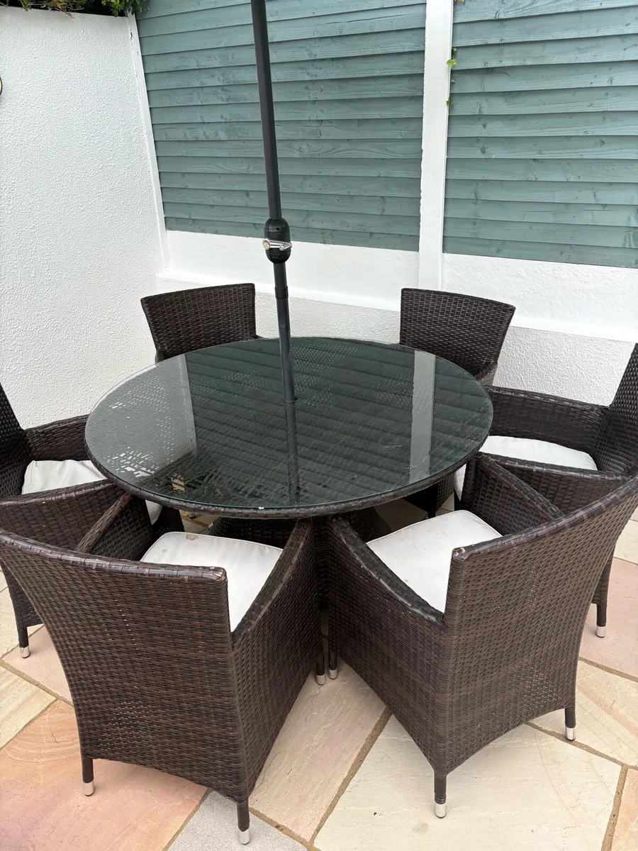 Rattan Patio Table and Chairs - Image 2