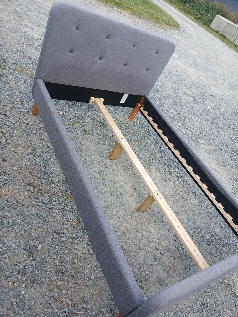 4 foot bed - Image 3