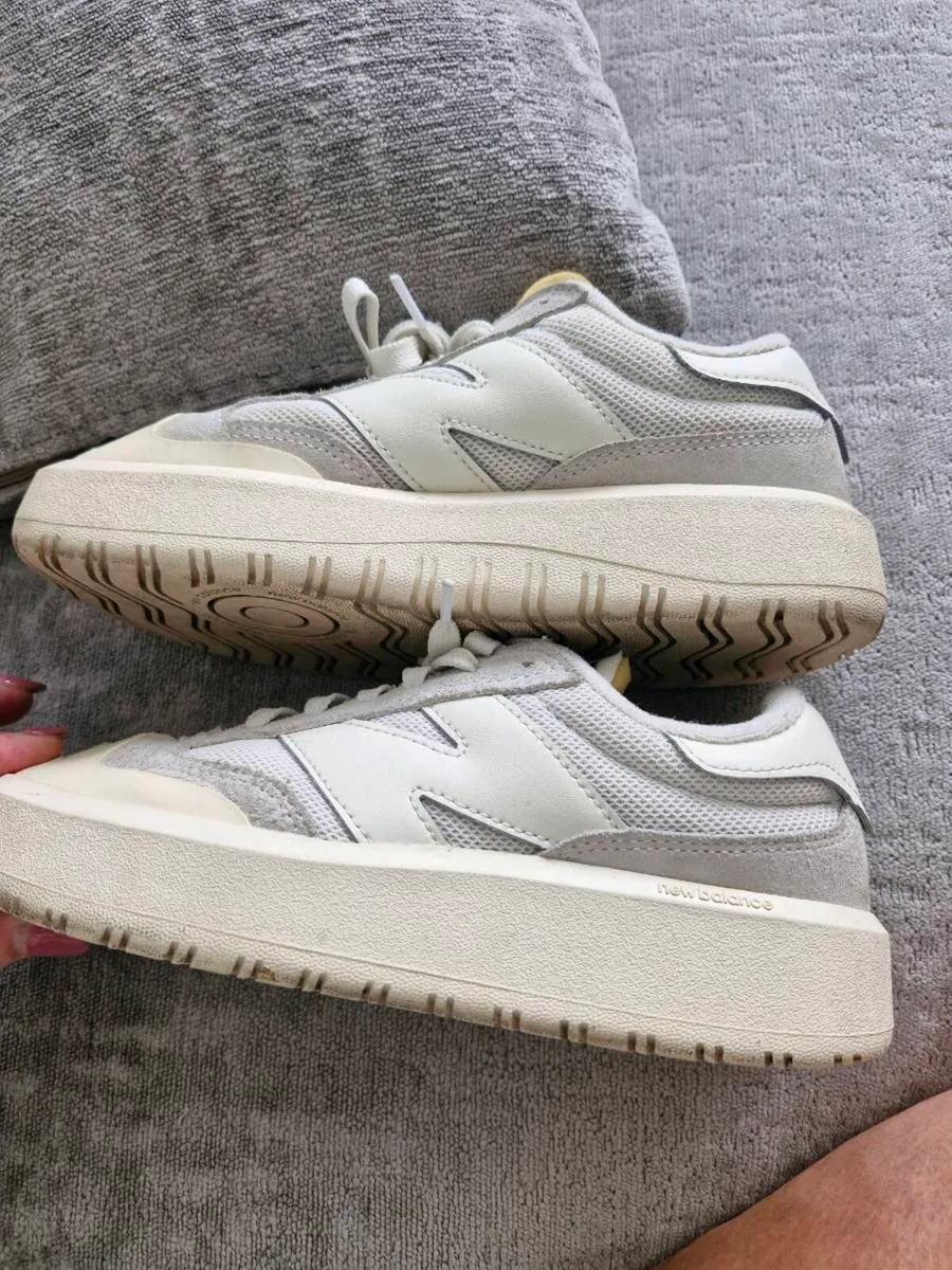 New Balance - Image 2