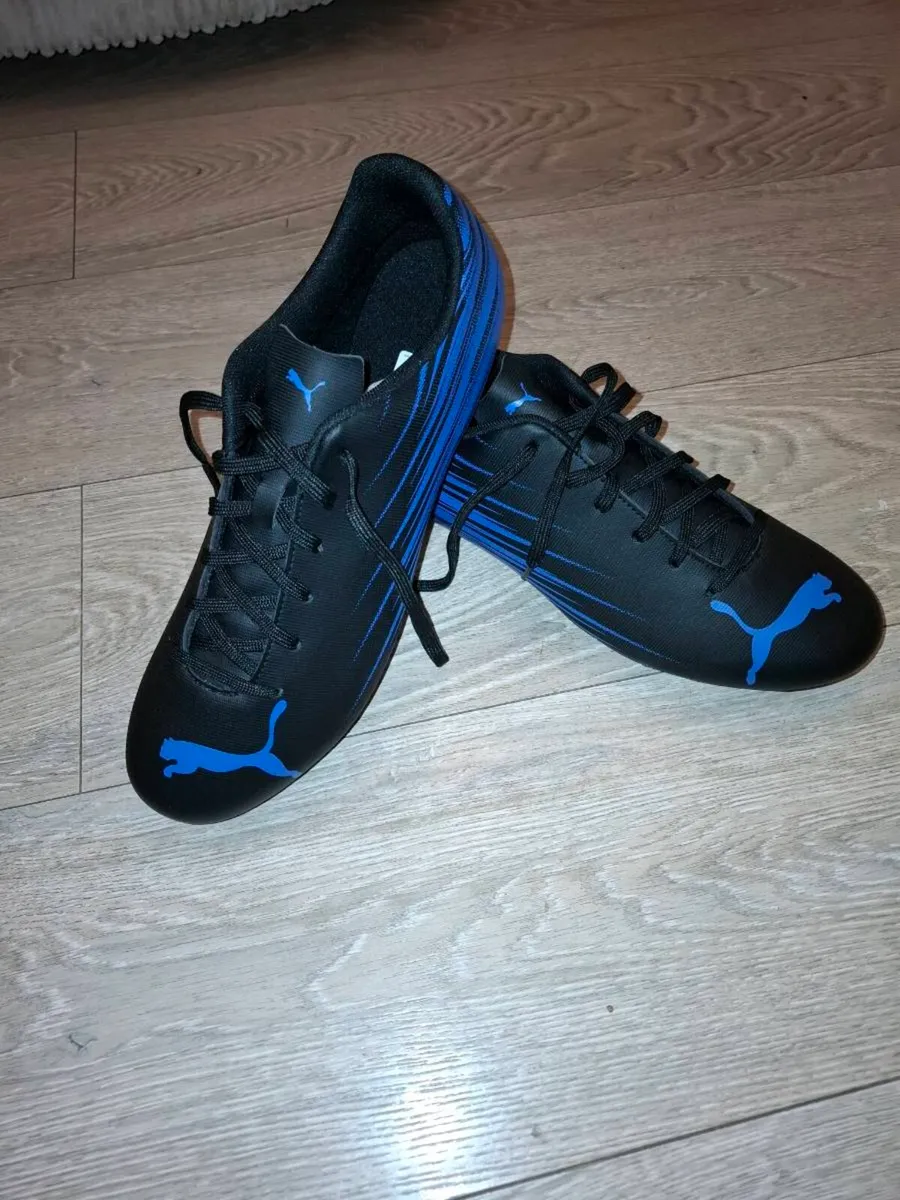 Puma Football boots - Image 1