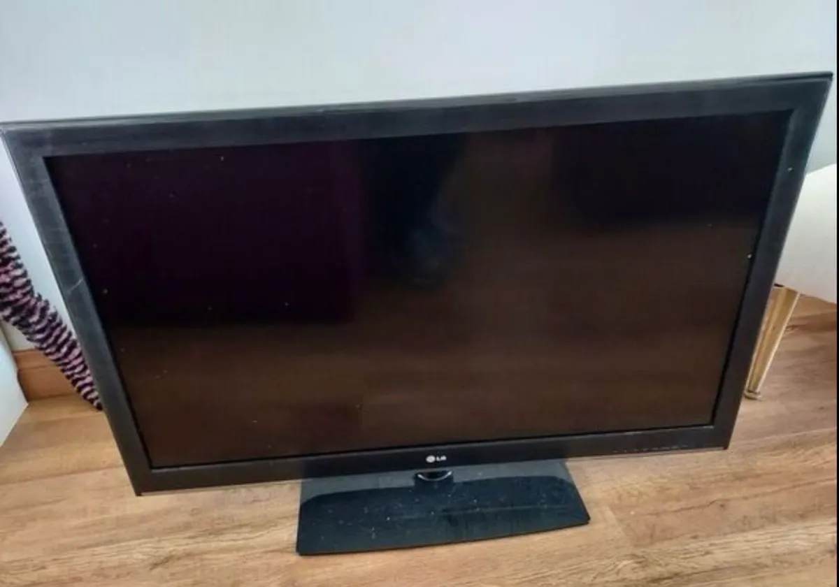 Tv - Image 1