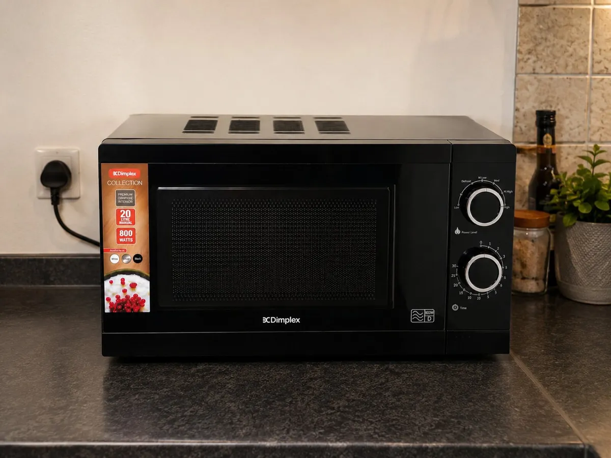 Dimplex 20L 800W Microwave – Good Condition - Image 1