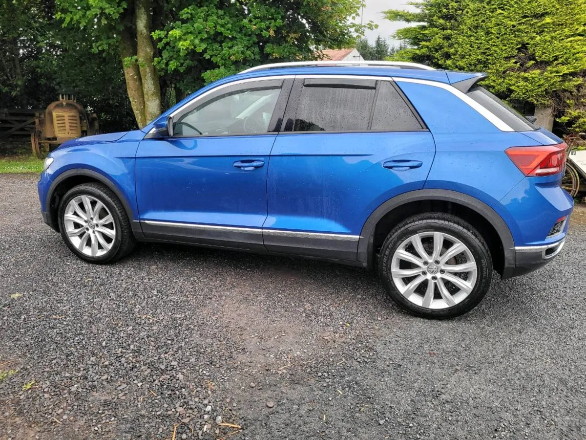 2019 VW T-Roc - Image 2