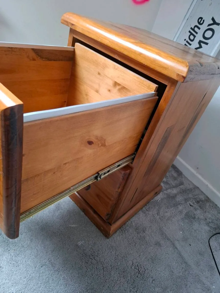 Filing cabinet - Image 3