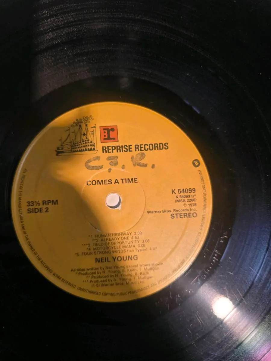 Neil Young vinyl - Image 3