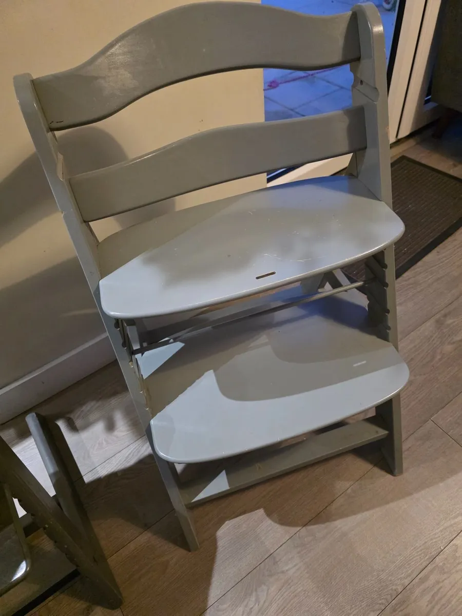 Hauck Feeding Chair - Excellent Condition - Image 1