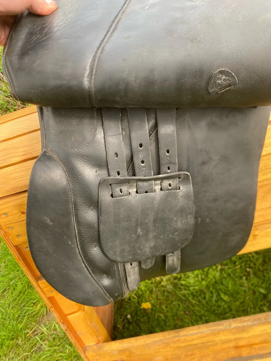 18.5 Rossnier black Leather saddle - Image 3