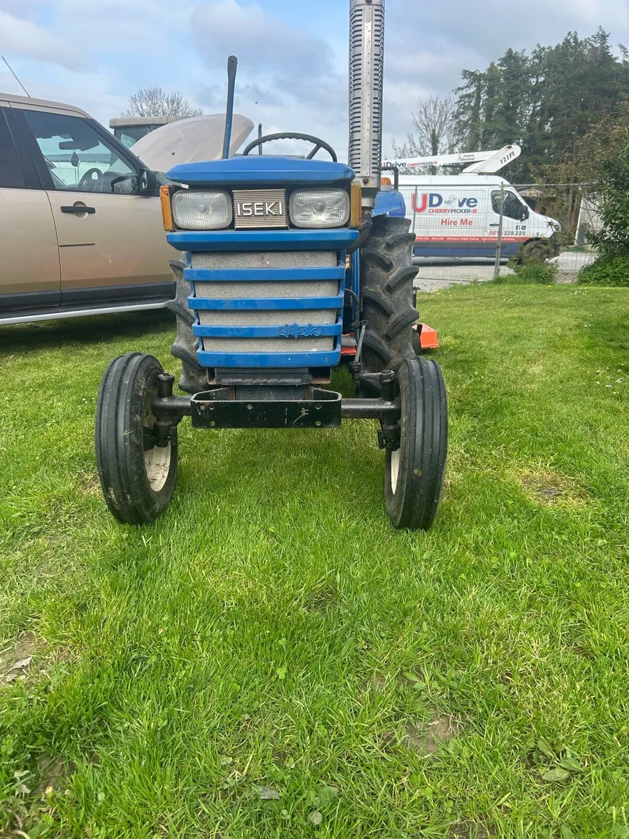 Iseki 2205 & finishing mower - Image 3