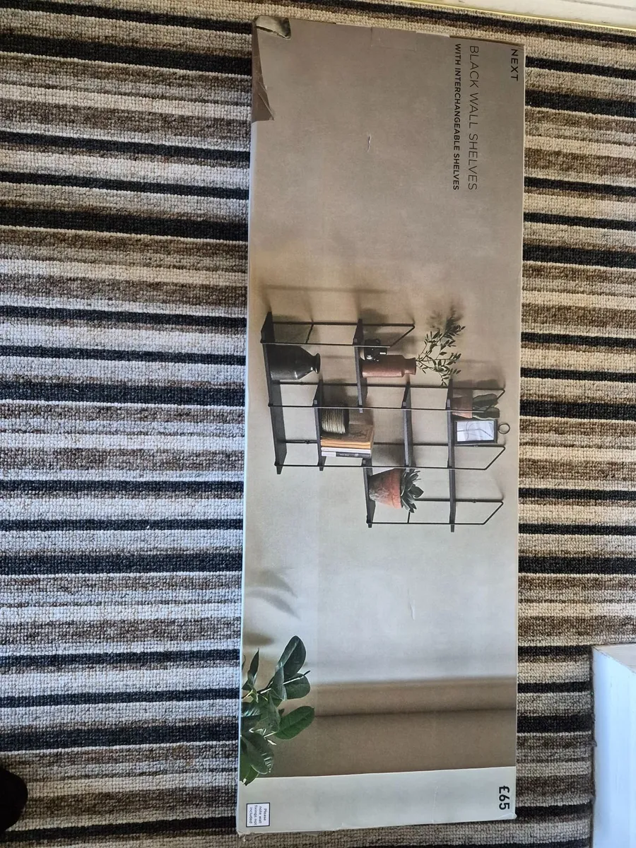Wall shelves