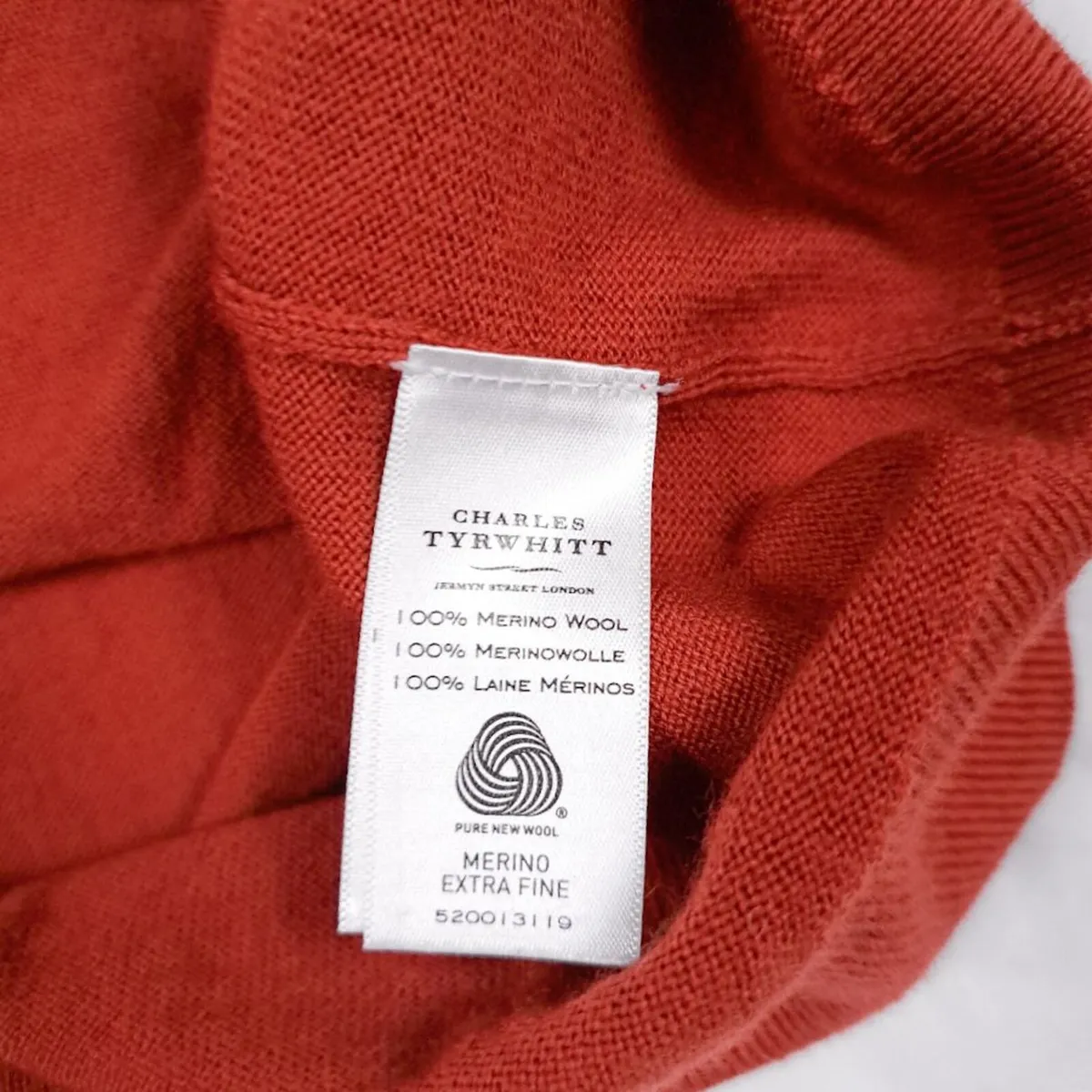 Charles Tyrwhitt Rust 100% Merino Wool Knit Vest L - Image 4