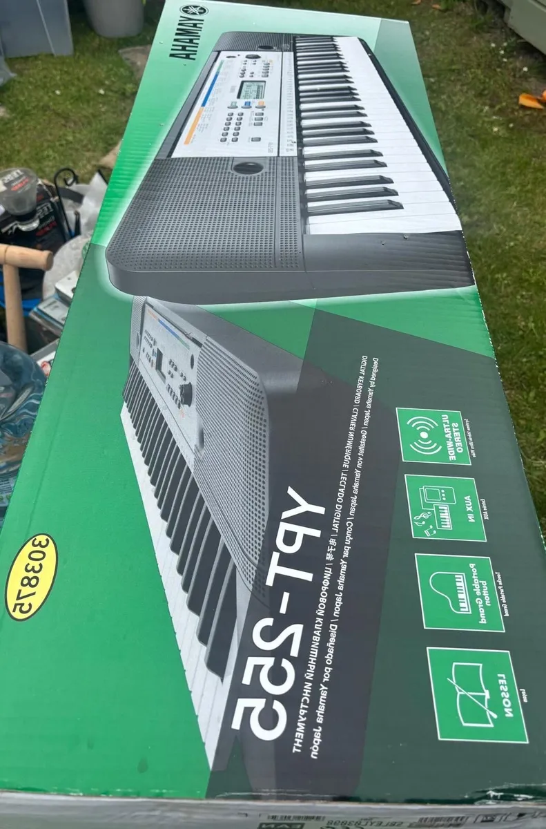 Keyboard Piano - Image 1