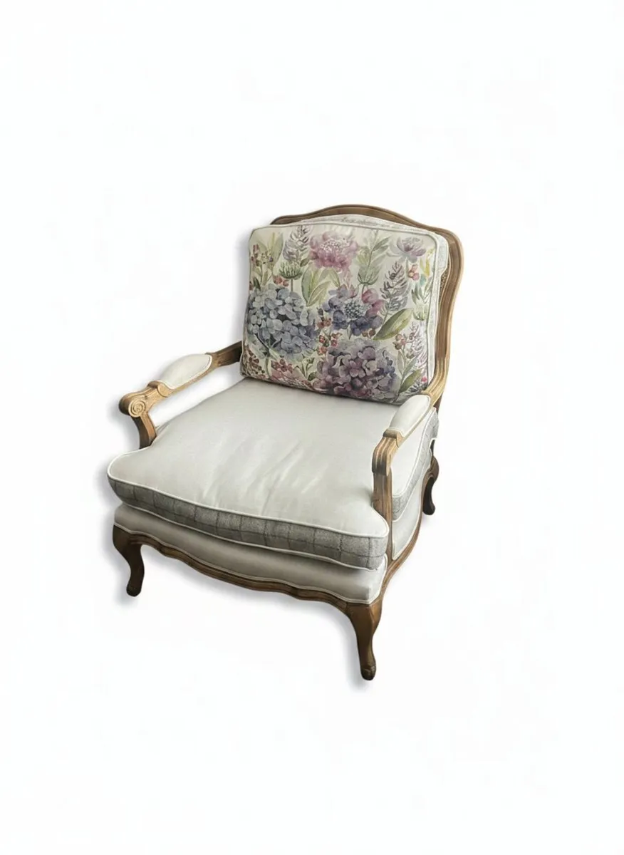 Elegant Vintage Bergère‑Style Armchair - Image 1