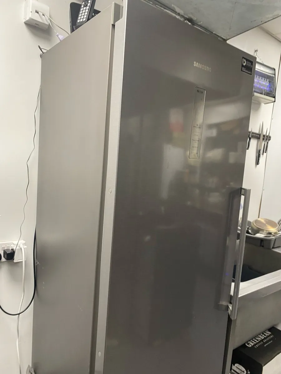 Freezer - Image 2