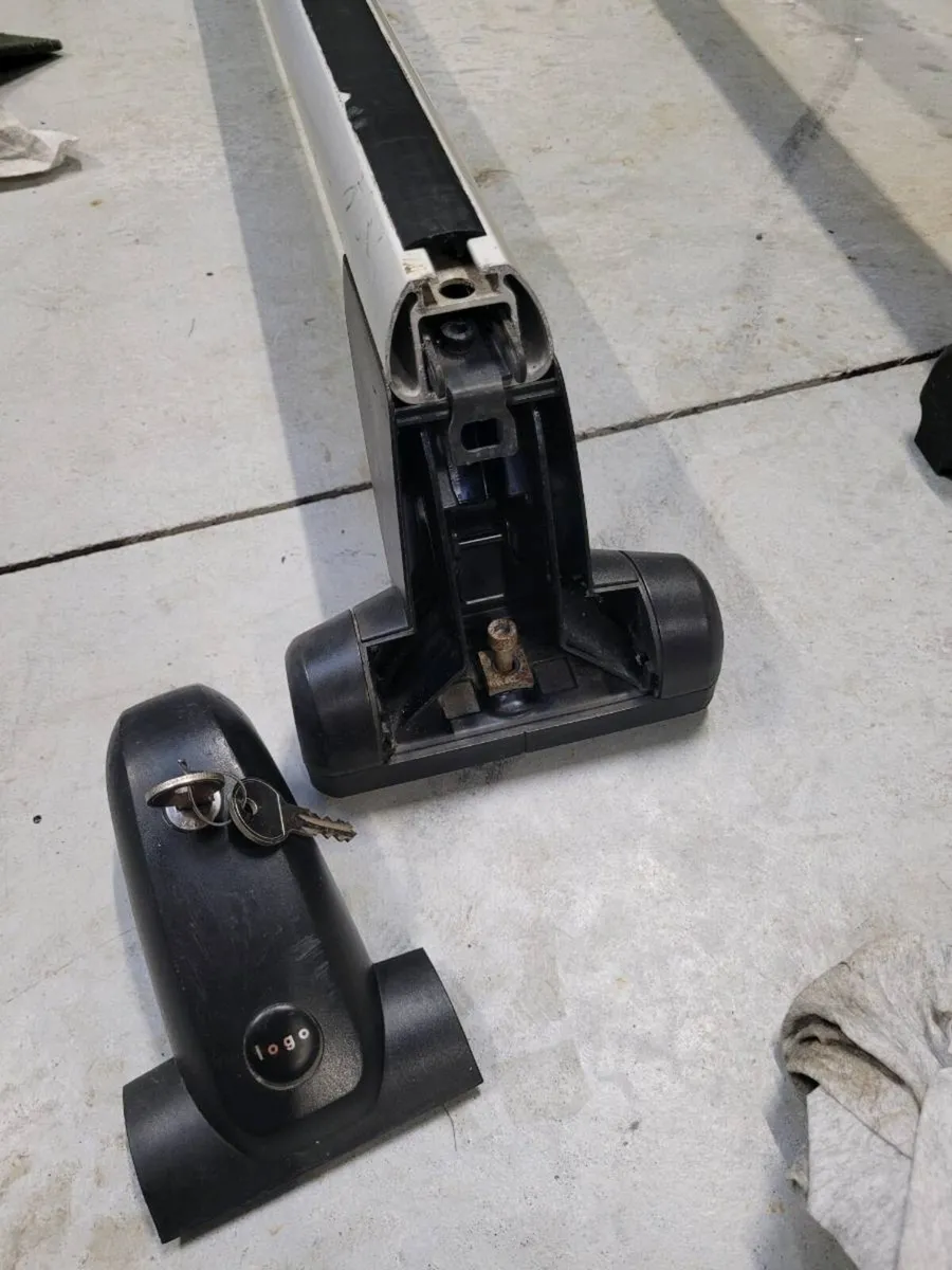 VW Transporter roof bars - Image 2