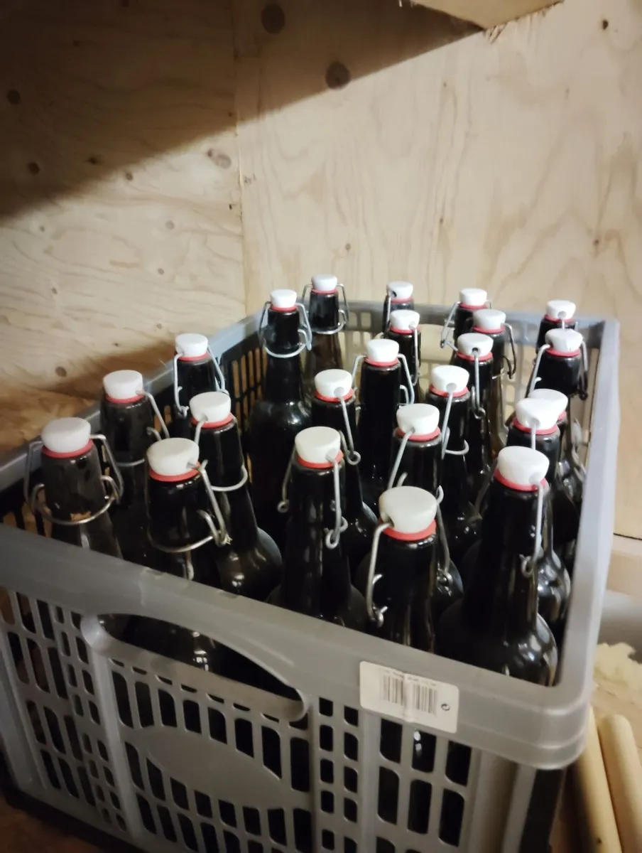 30 x Swing Top Bottles - Image 1