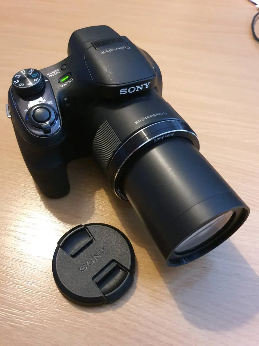 Sony Cybershot DSC-H400 Camera 63x Optical zoom - Image 3