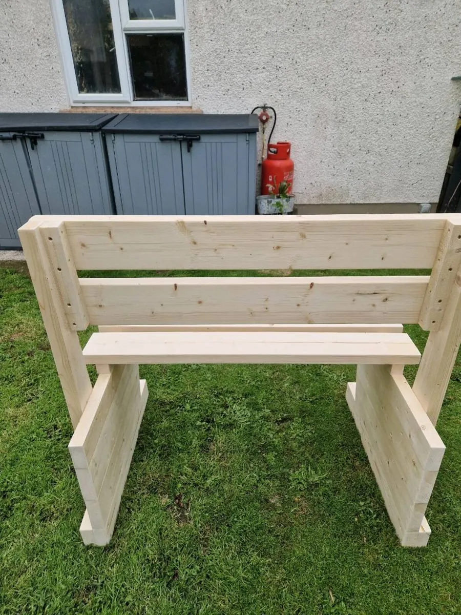 Wooden Garden Seats - Image 4