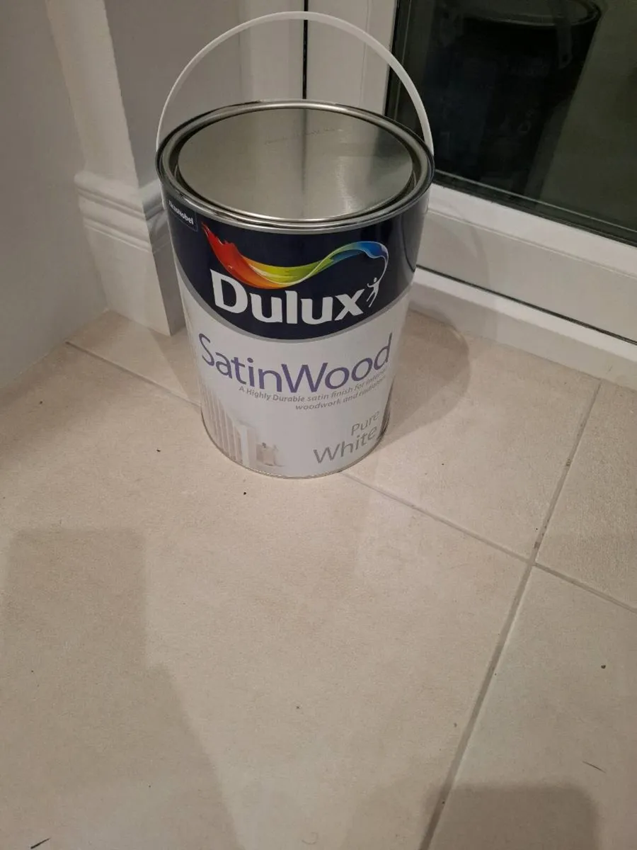 Dulux Pure White Satinwood Paint - Image 1