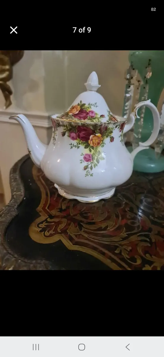 Royal Albert Old Country Roses large teapot - Image 2