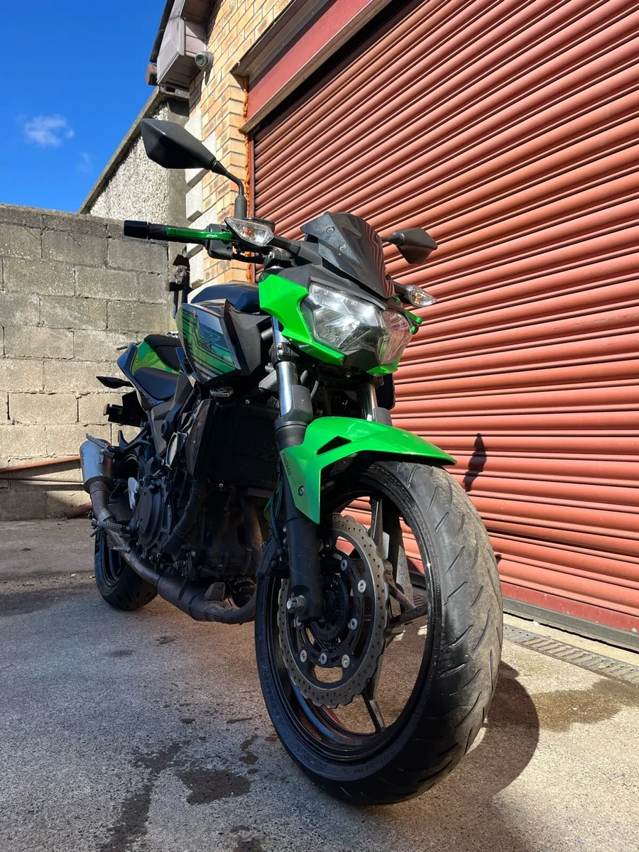 Kawasaki Z400 - Image 3