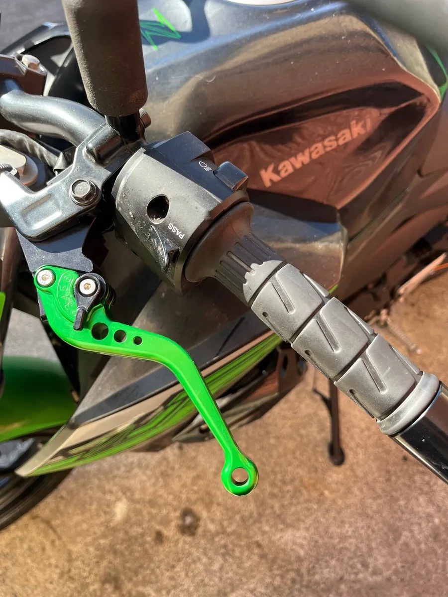 Kawasaki Z400 - Image 4