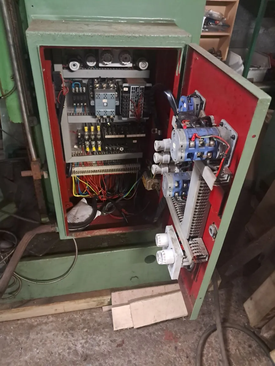 Milling machine - Image 2