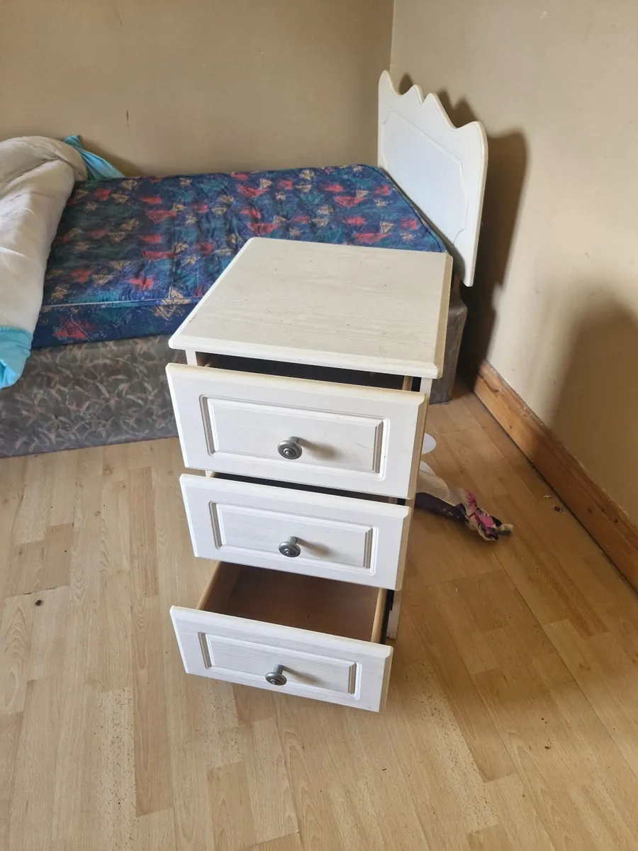 3 drawer bed side locker - Image 3