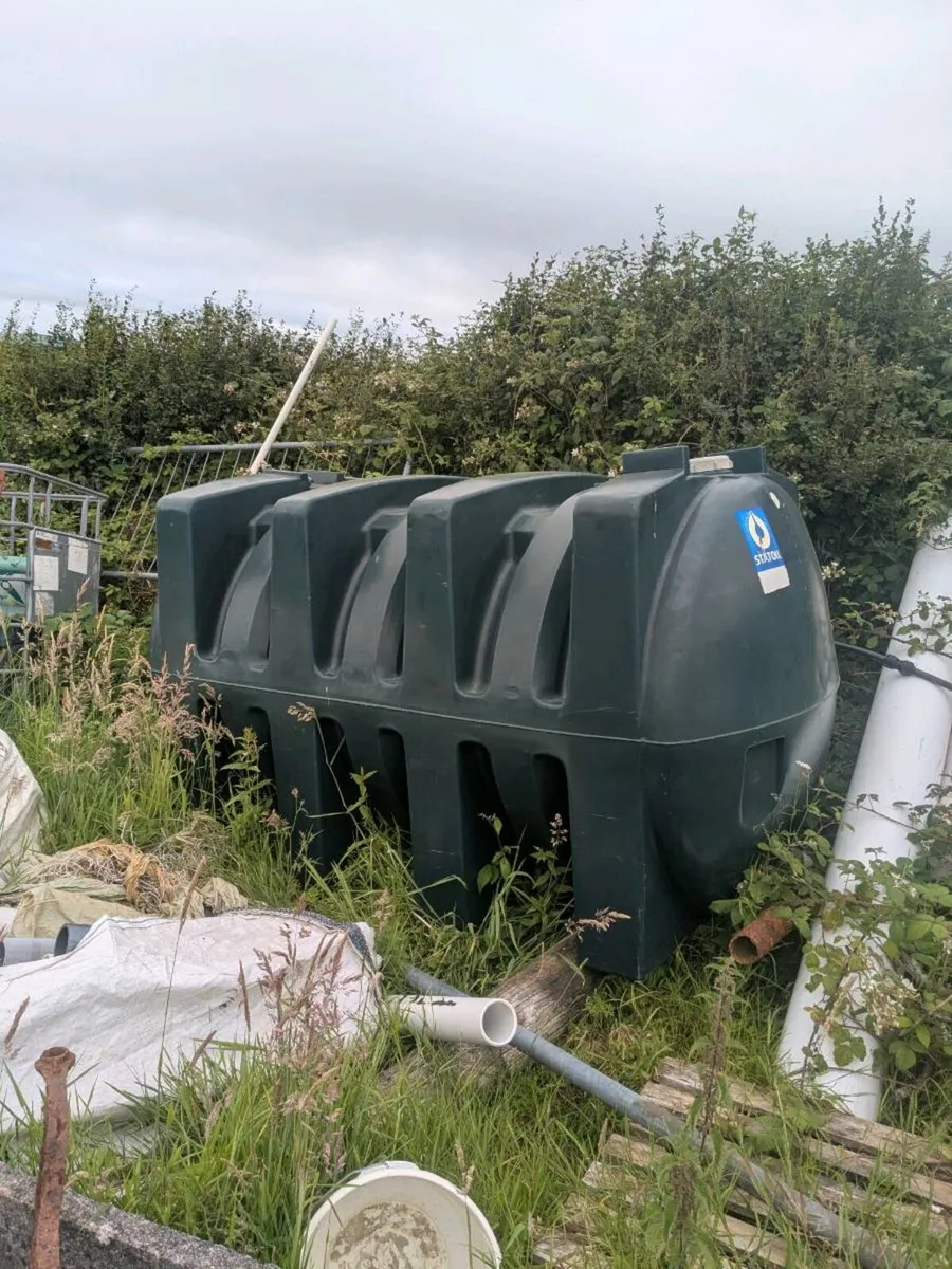 Tanks - Image 1