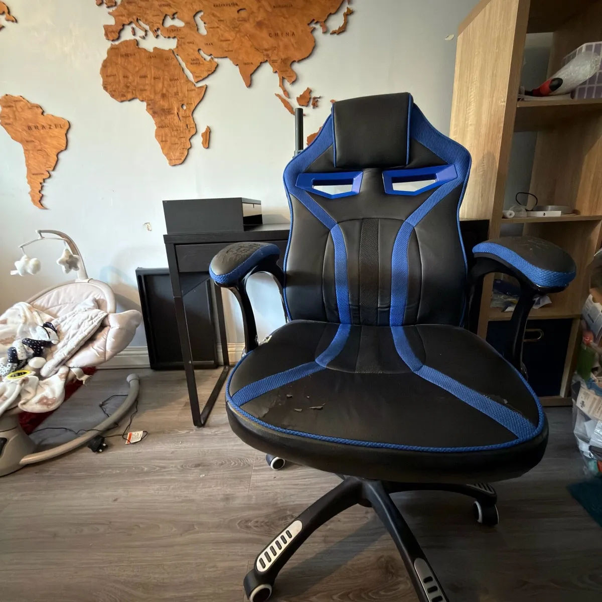 Desk setup: Desk+Chair+Monitor Mount +Organaiser - Image 2