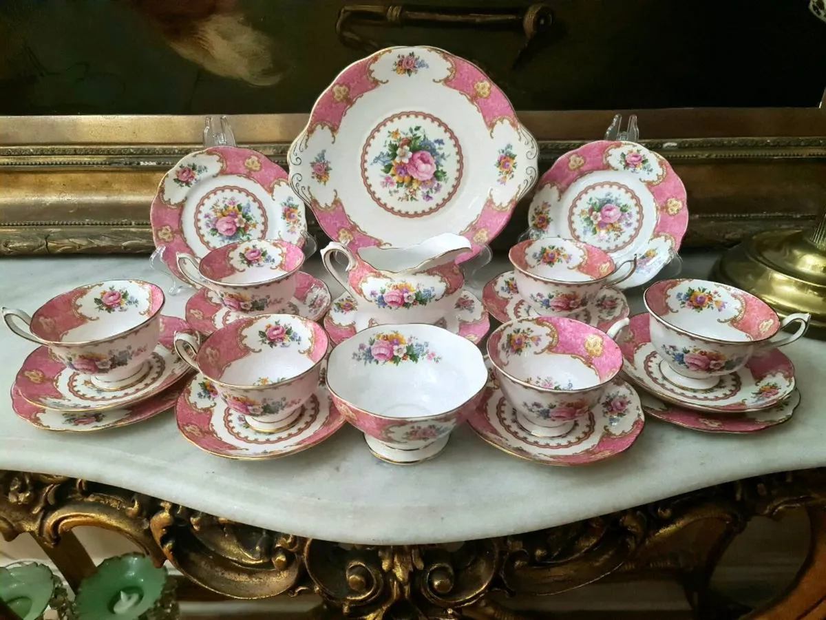 Royal Albert Lady Carlyle 21 piece teaset POSTAGE - Image 1