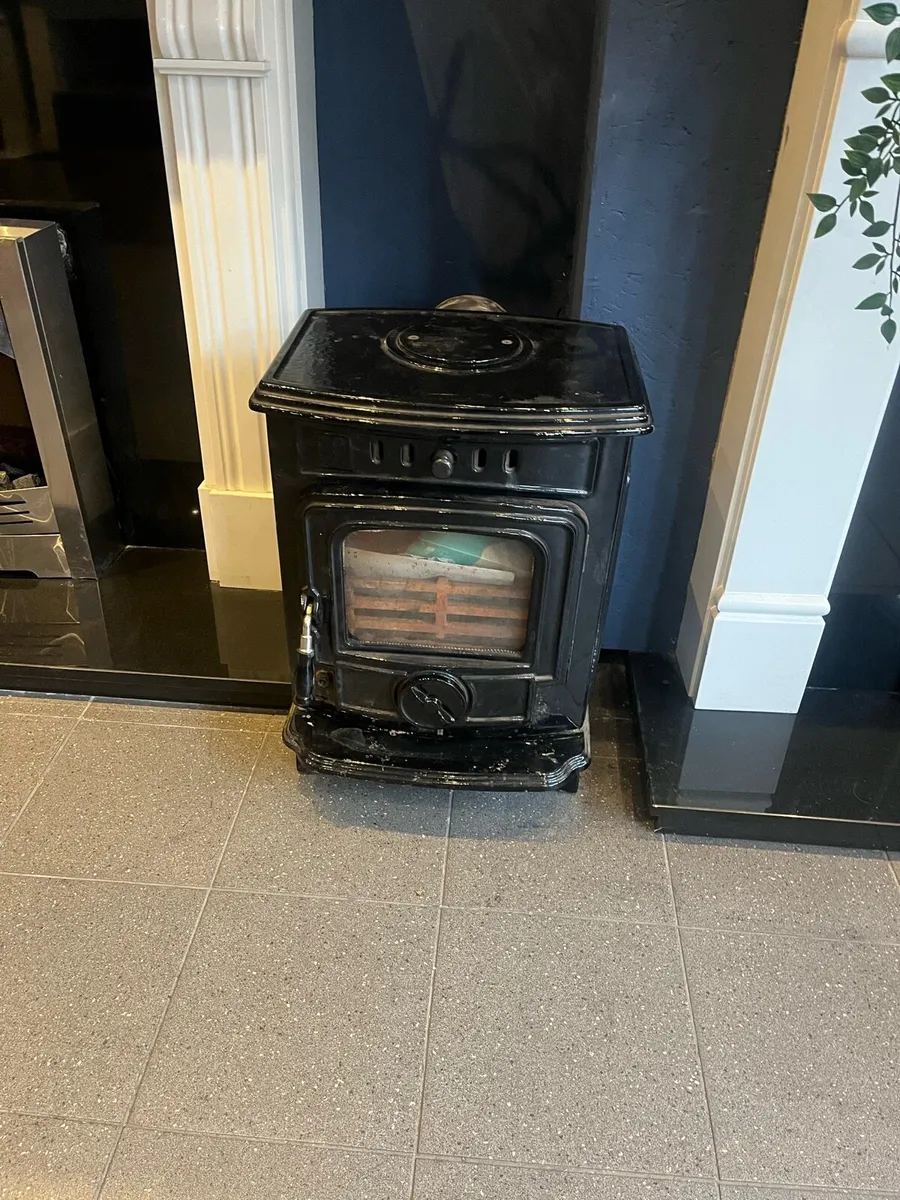 Stanley Oisin Stove €300 - Image 4