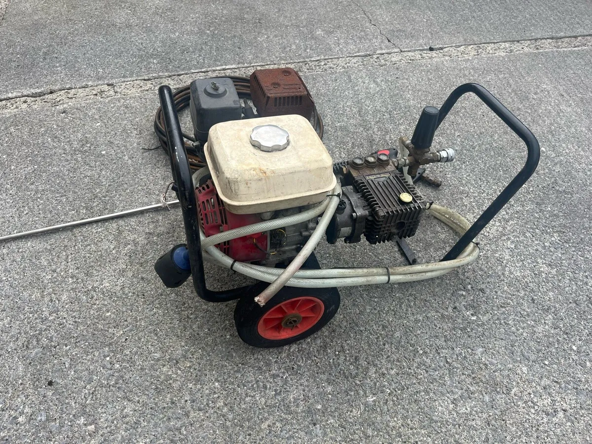 Honda power washer - Image 1