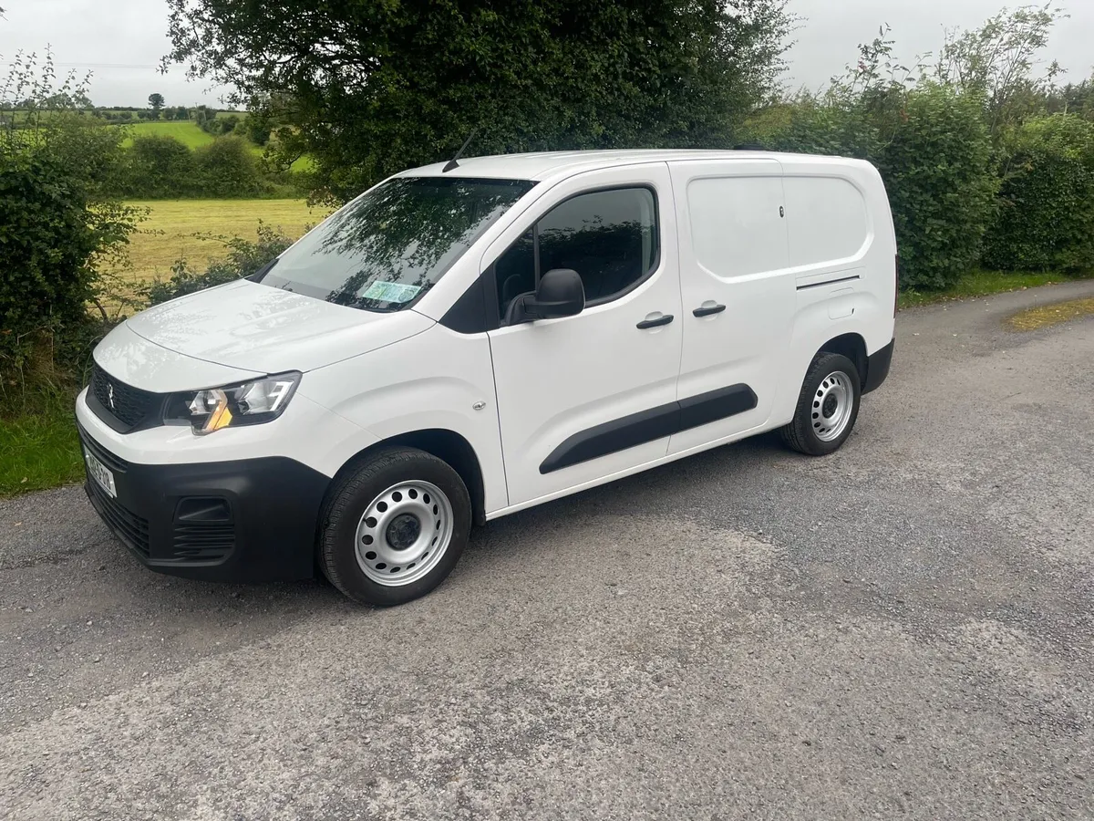 Peugeot Partner LWB (No VAT) - Image 3