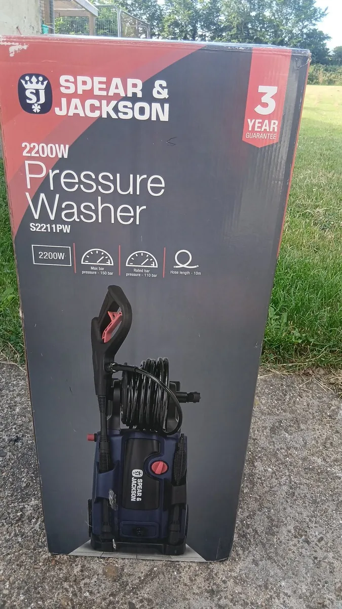 Power washer - Image 1