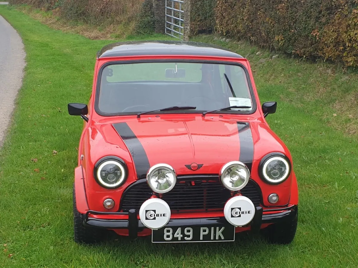 Austin Mini 1976 - Image 1