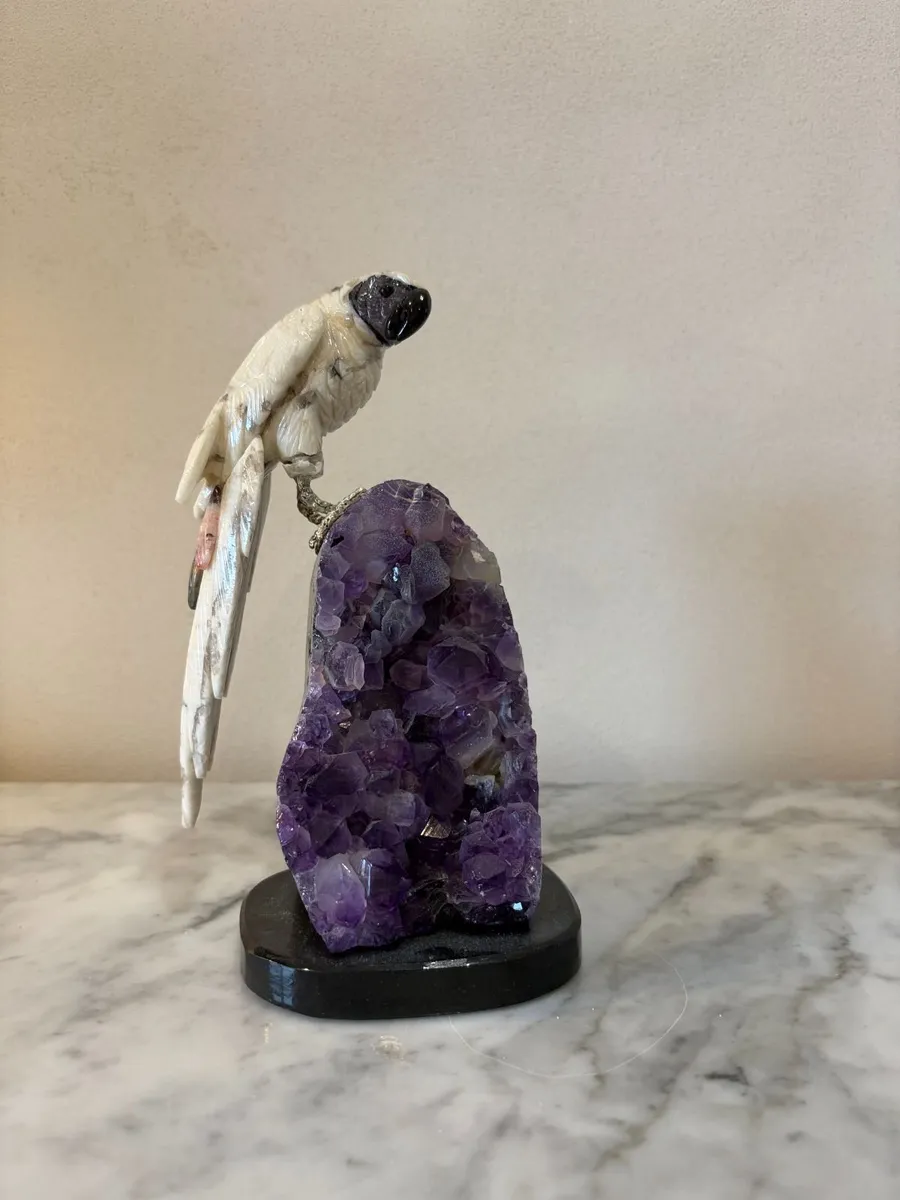 Luxury Hand-Carved White Gemstone Cockatoo Parrot - Image 3