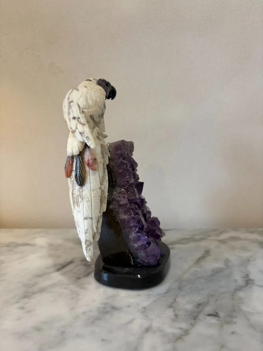 Luxury Hand-Carved White Gemstone Cockatoo Parrot - Image 4