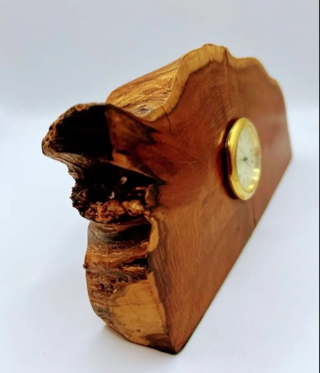 Vintage handcrafted clock - Image 3