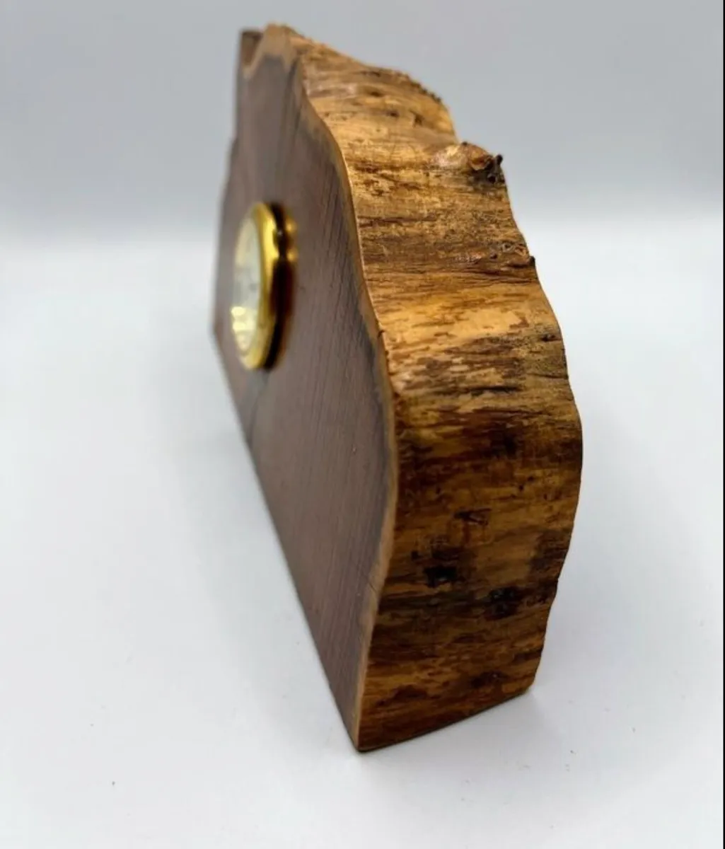 Vintage handcrafted clock - Image 4