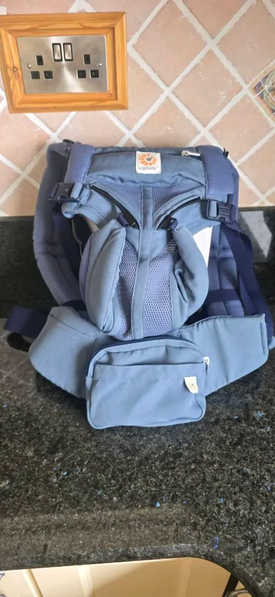 ERGOBABY OMNI 360 baby carrier - Image 4