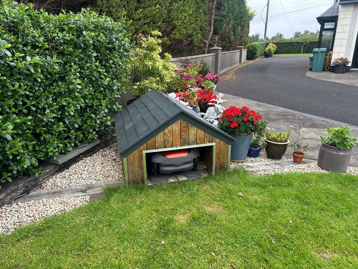 Automower House - Image 1