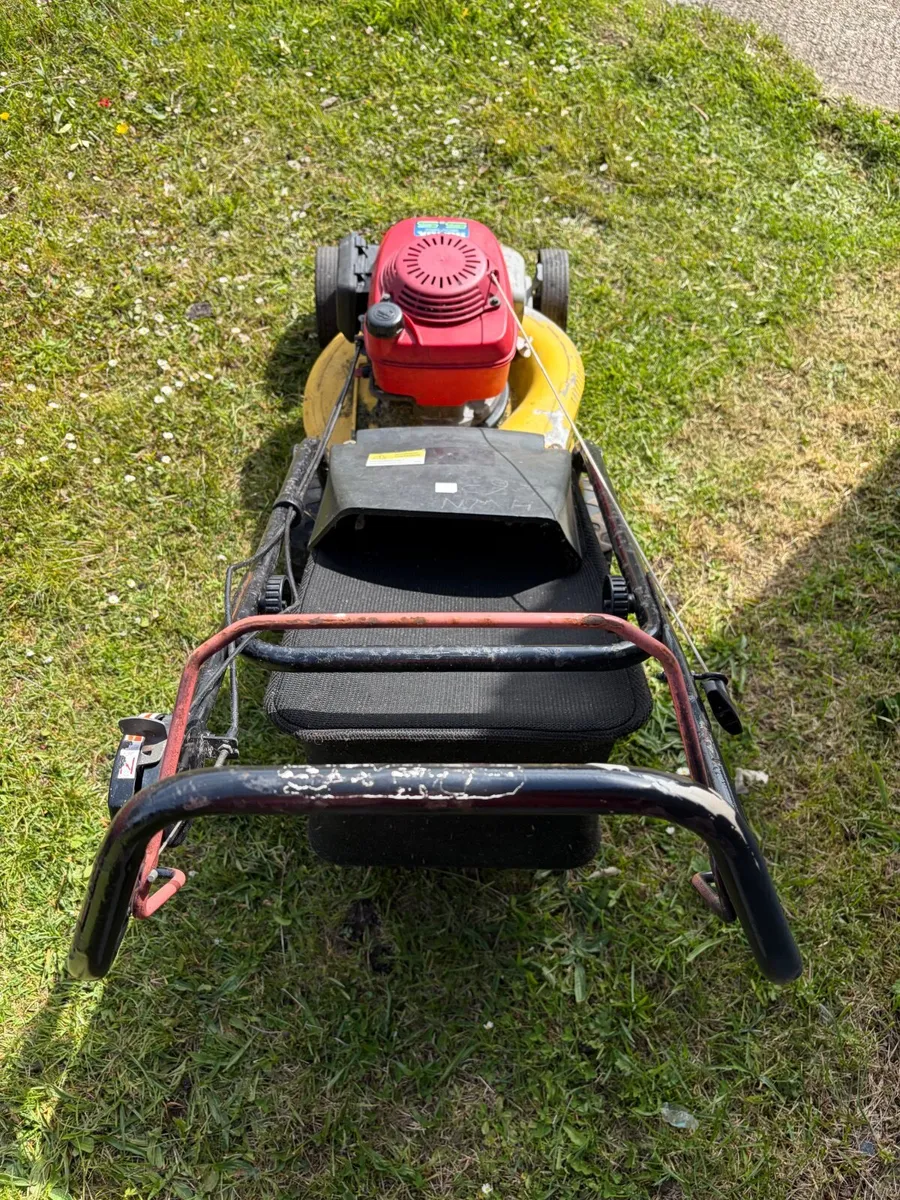 Honda Push Lawnmower - Image 1