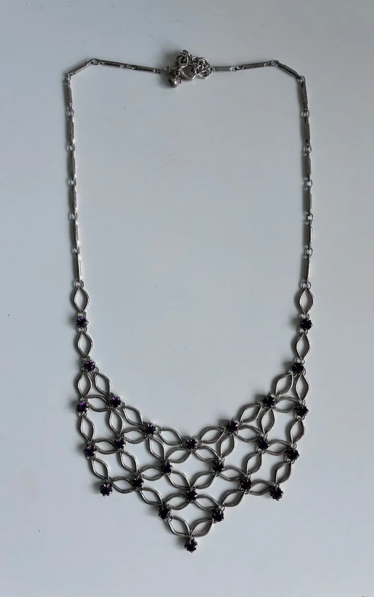 Vintage style silver-tone filigree bib necklace fe - Image 1