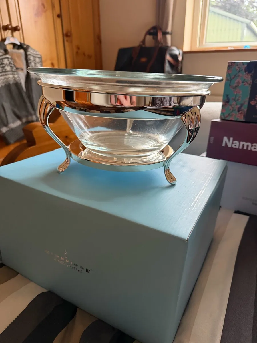 Newbridge Silverware Salad Bowl - Image 4