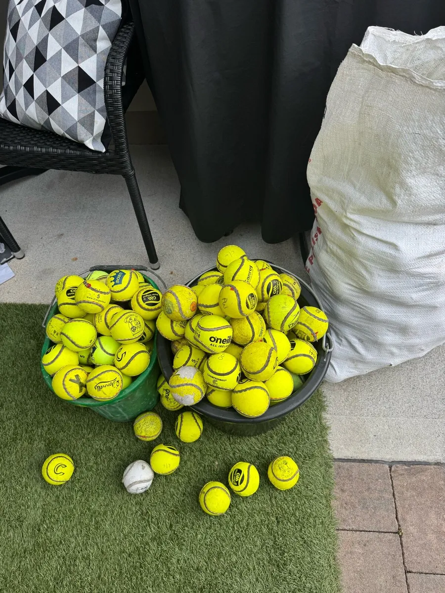 Sliotars 325 - Image 4