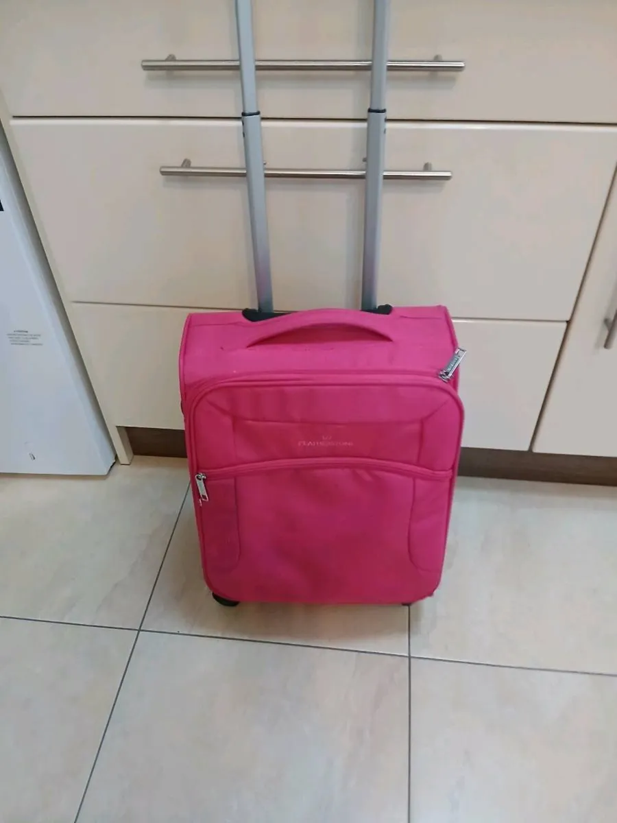 CABIN SIZE PINK SUITCASE 4 WHEELS - Image 1