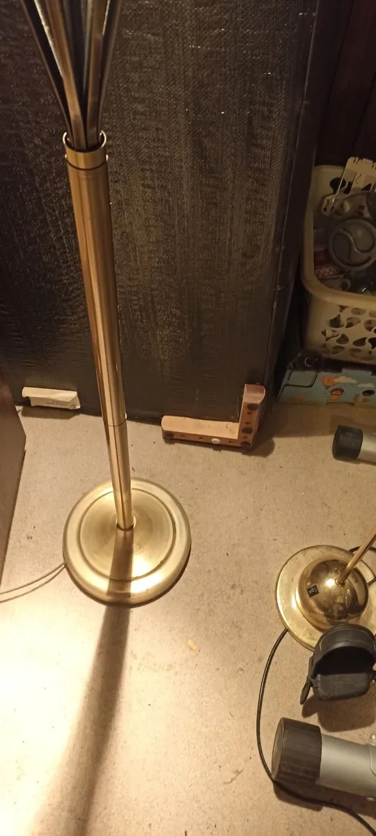 Modern Floor Lamp - Image 4
