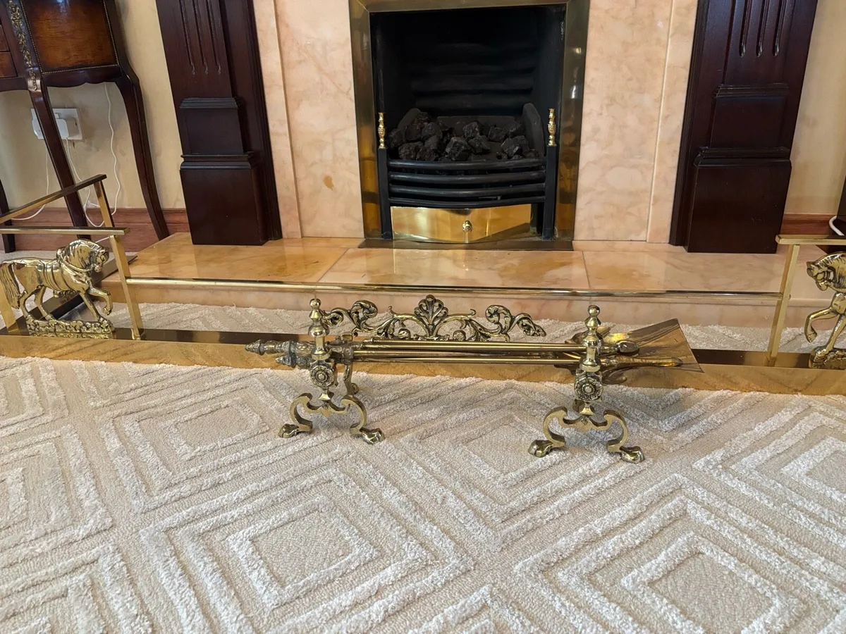 Fireplace - Image 4