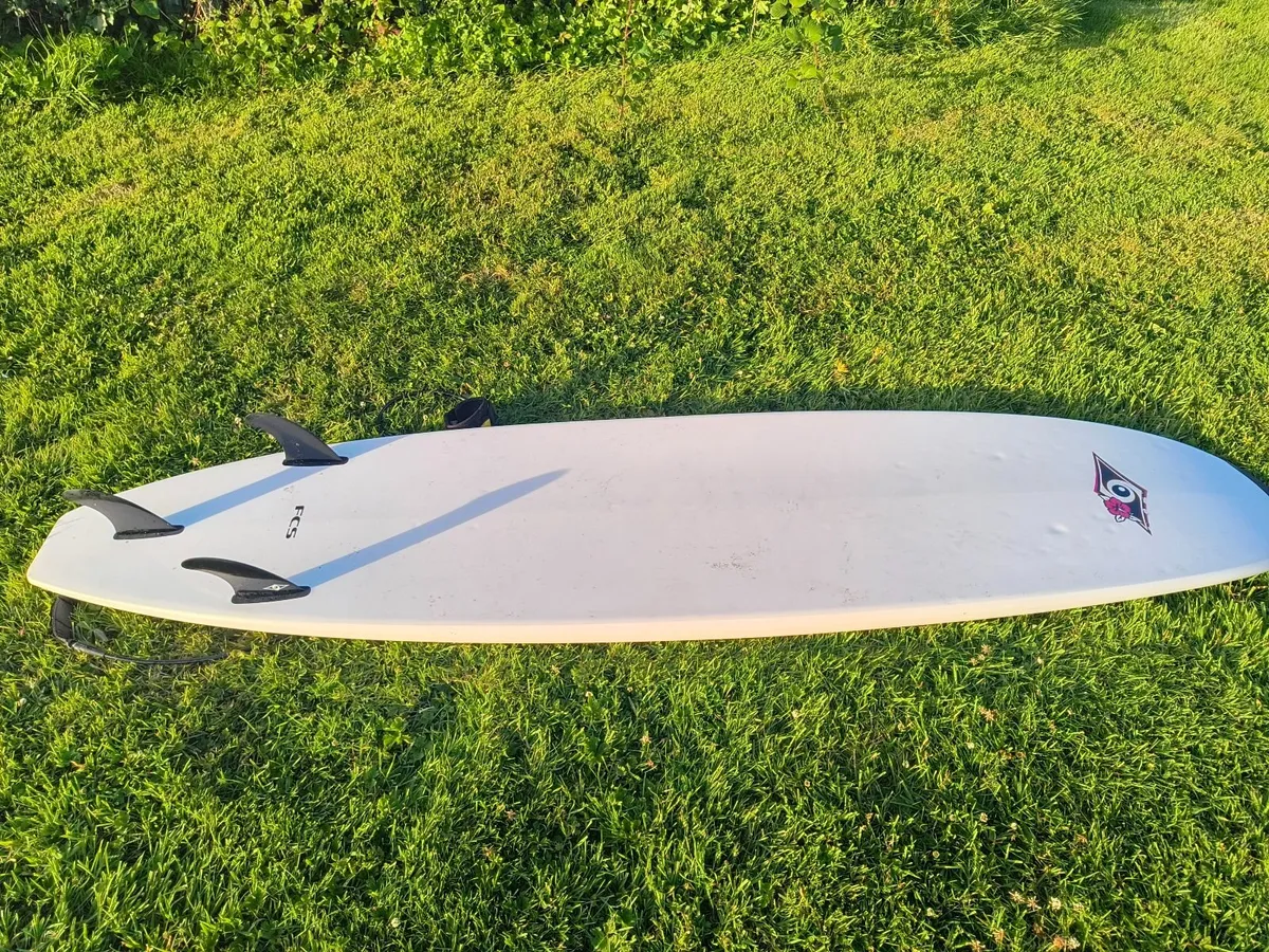 Bic Wahine Surf board 7'9" - Image 3